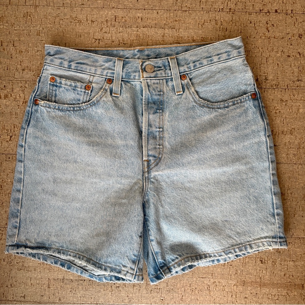 501 Mid-Thigh Shorts, sz27